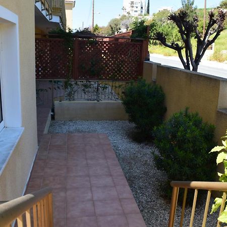 Sirena Olympia Apartment 40 Пафос Екстериор снимка