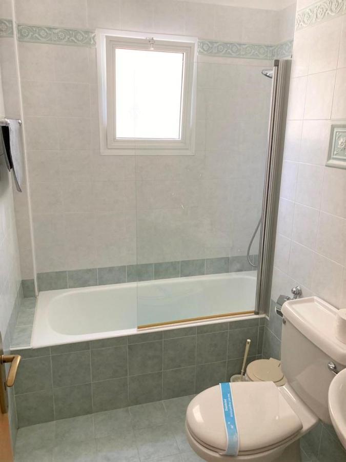 Sirena Olympia Apartment 40 Пафос Екстериор снимка